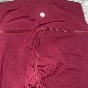 Red lululemon wunder under size 6